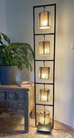 Stehlampe / Stehleuchte, Beleuchtetes Regal - Modell Kalkutta - 153x25x22 Cm -Laden Für Heimbeleuchtung 51587 3 th 20234055img 6430