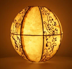 Hennalampe, Leder Tischlampe / Tischleuchte - Modell Mandurai - 30x30x30 Cm