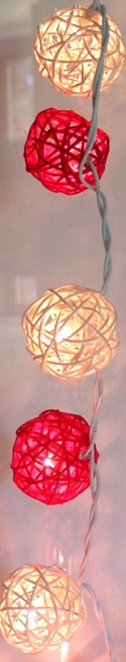 Rattan Ball LED Kugel Lampion Lichterkette - Rot/weiß -Laden Für Heimbeleuchtung buerop8083993a