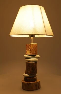 Tischleuchte / Tischlampe, Treibholz, Flußstein, In Bali Handgemacht Aus Naturmaterial - Modell Hermosa - 54x32x32 Cm -Laden Für Heimbeleuchtung xtantisy 18 lampe 23 10 3