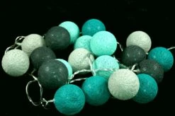 Stoff Ball Batterielichterkette 3xAA, LED Kugel Lichterkette - Türkis/grau 5 Stoff Ball Batterielichterkette 3xAA, LED Kugel Lichterkette - Türkis/grau -Laden Für Heimbeleuchtung xtaust 7 16dsc02381 1